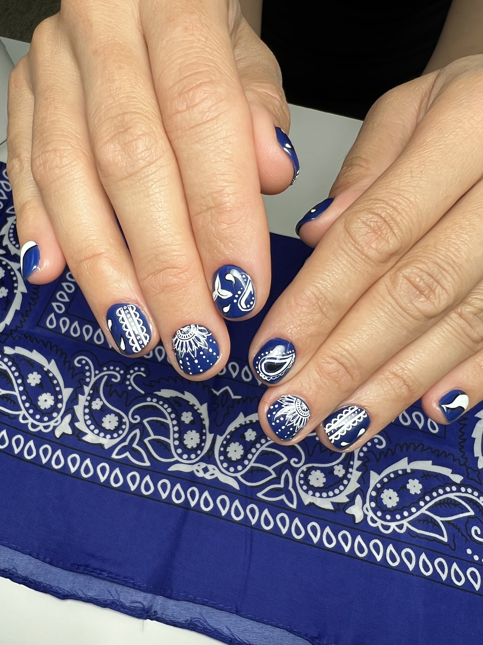Piper Gretchen nail photo 8